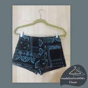 Urban Outfitters Size 0 Black and Blue Patchwork Patterned Tapestry Shorts